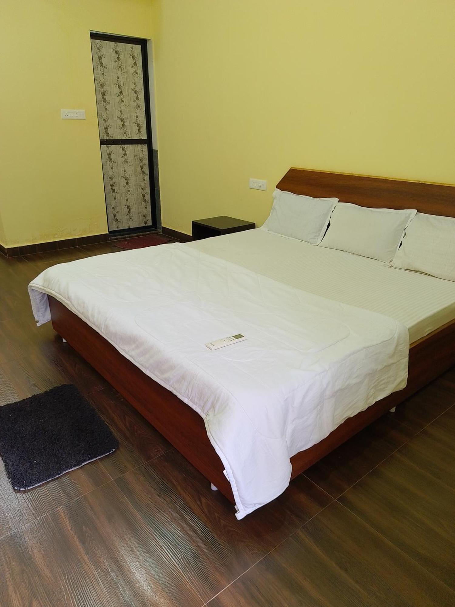 One Love Guest House มอร์จิม ภายนอก รูปภาพ