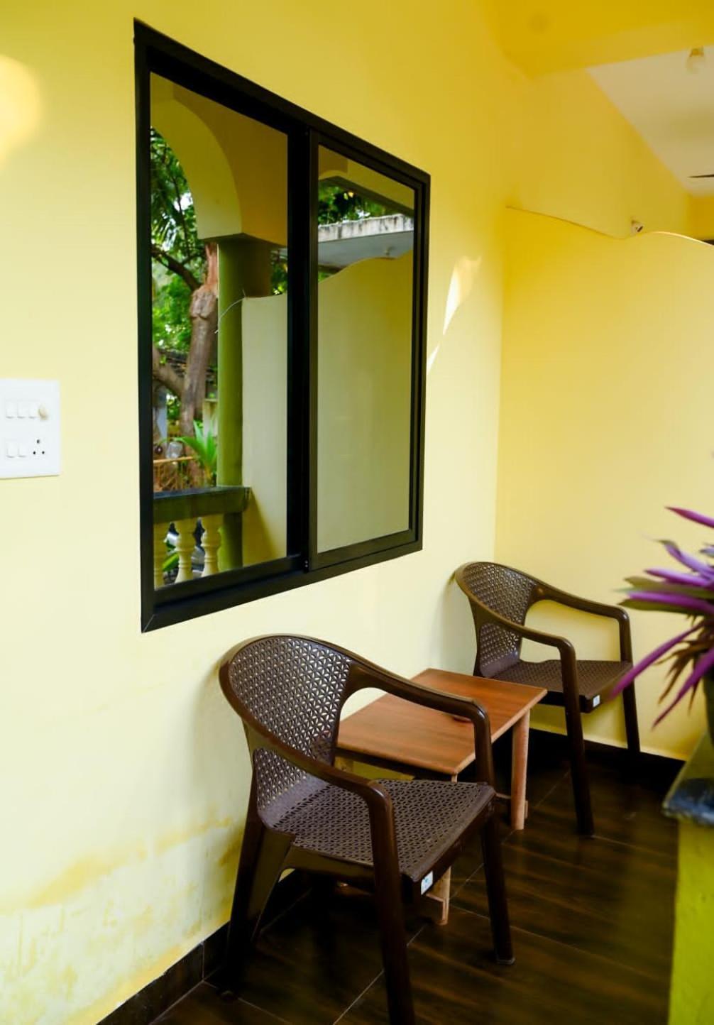 One Love Guest House มอร์จิม ภายนอก รูปภาพ